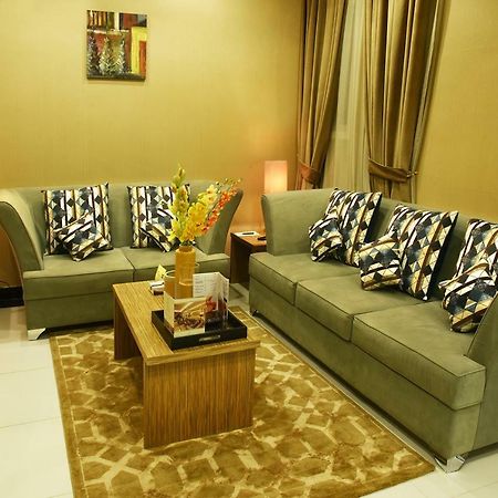 الرياض Clemence Suites المظهر الخارجي الصورة