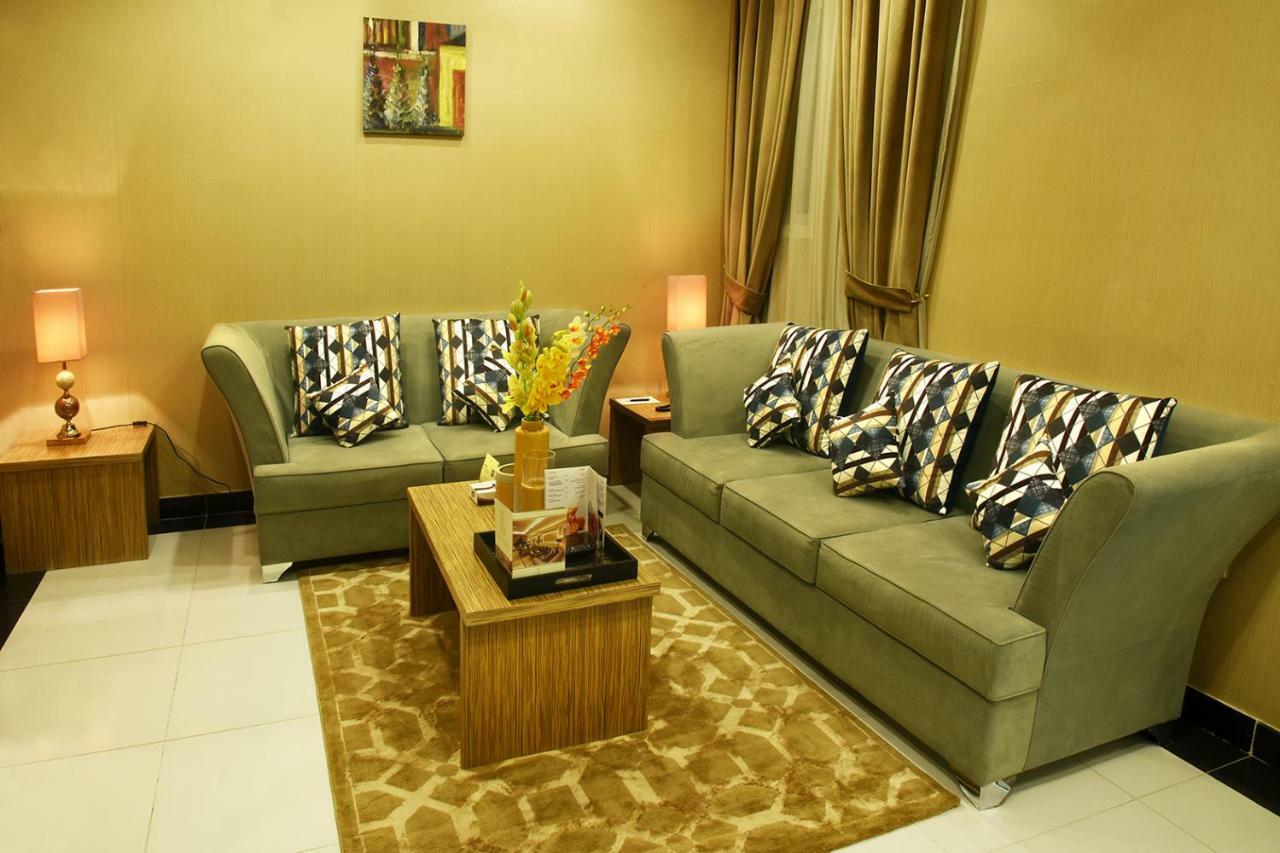 الرياض Clemence Suites المظهر الخارجي الصورة